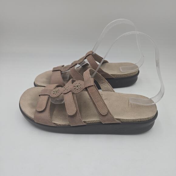 SAS Tripad Comfort Sandals Beige Leather Open Toe Triple Buckle Strap Size 9 M - Picture 3 of 6